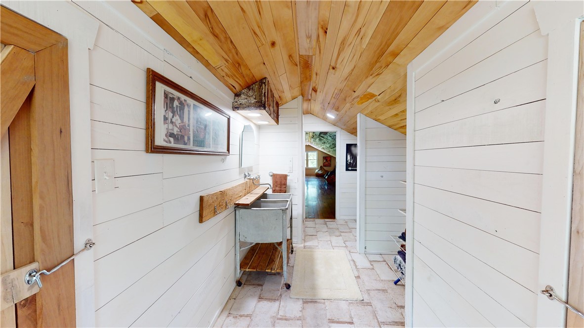 S-T-R:13-17-27 - Residential