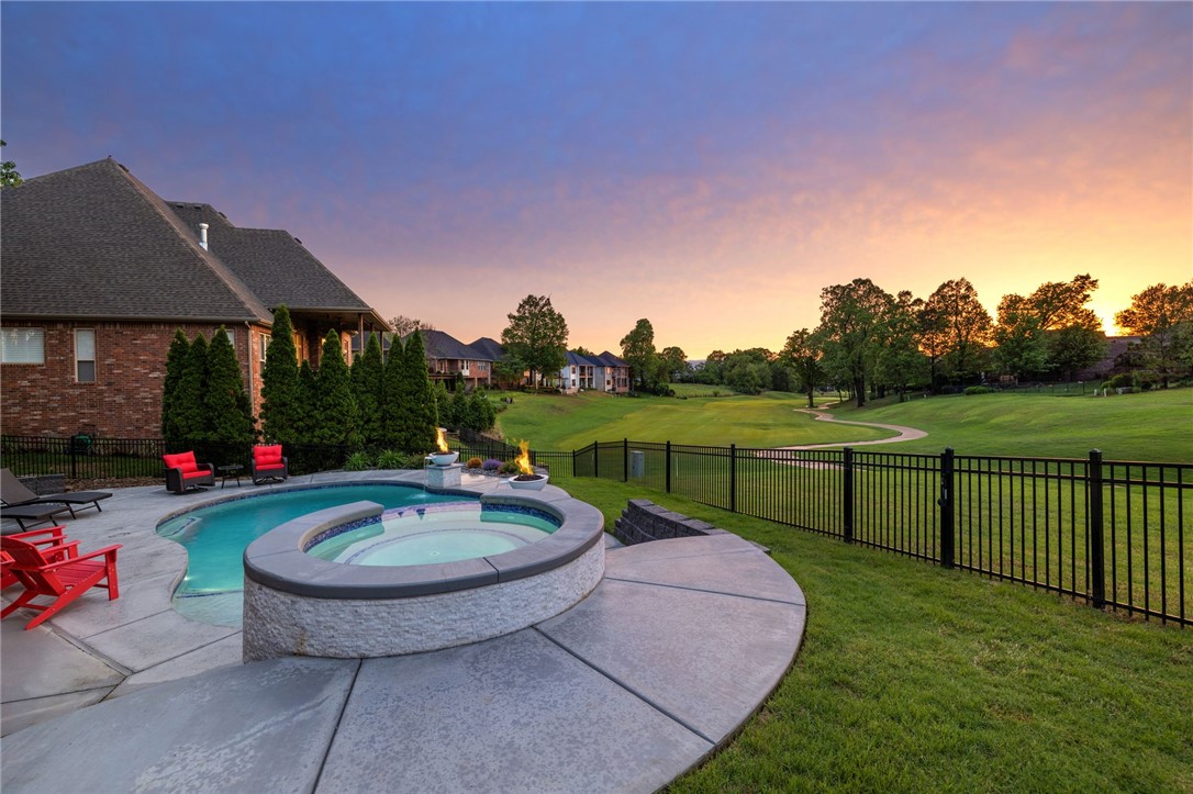 Shadow Valley Ph II Rogers - Residential