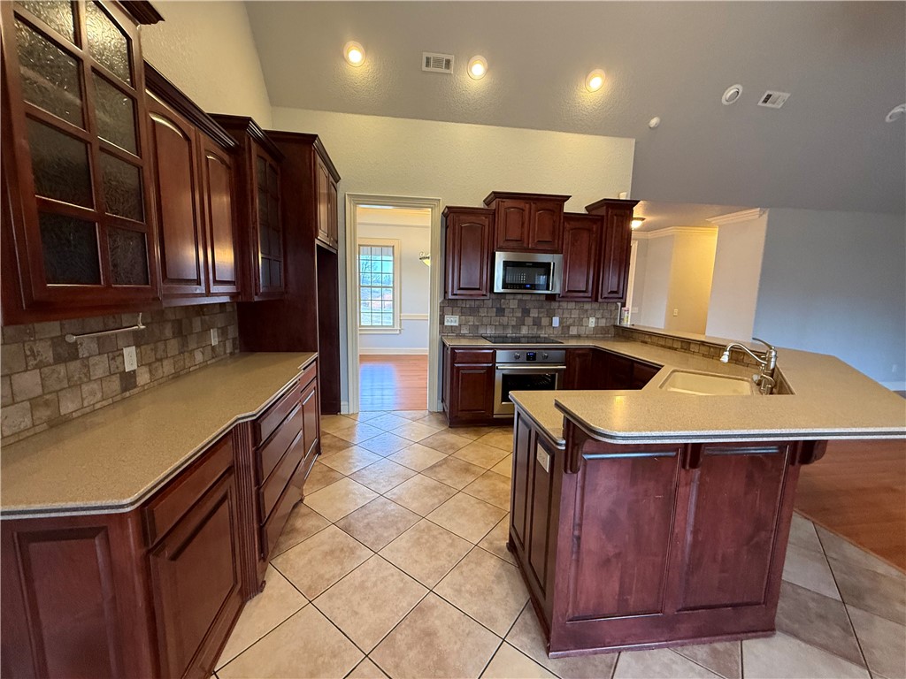 - - Residential Lease