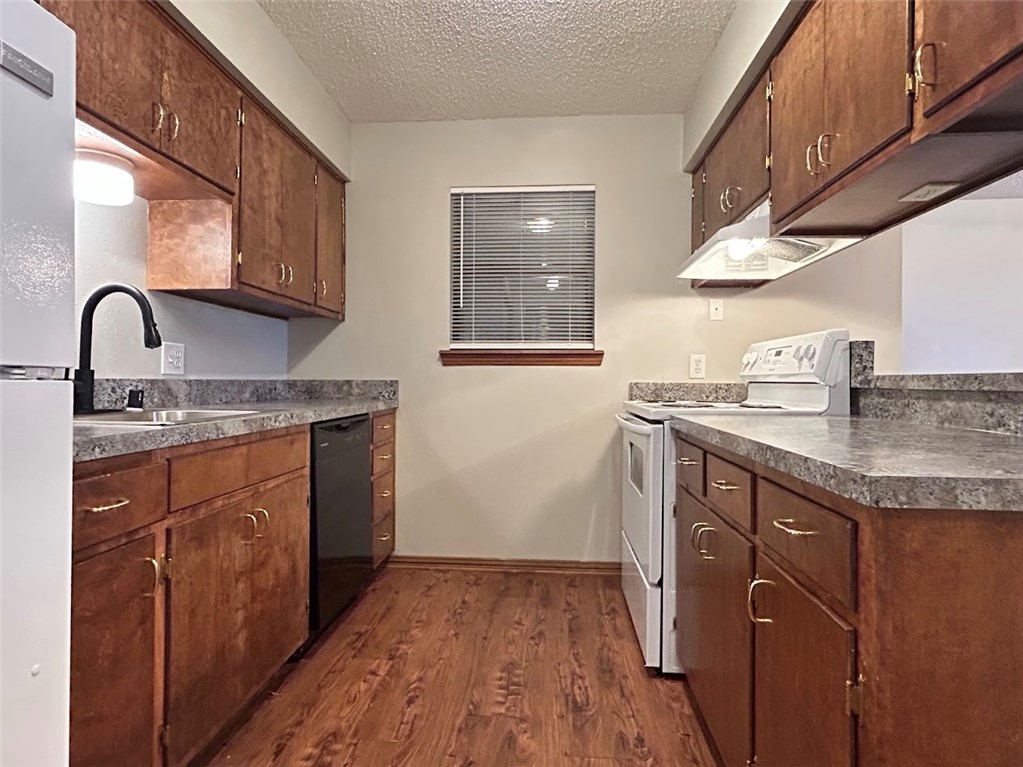 n/a - Residential Lease