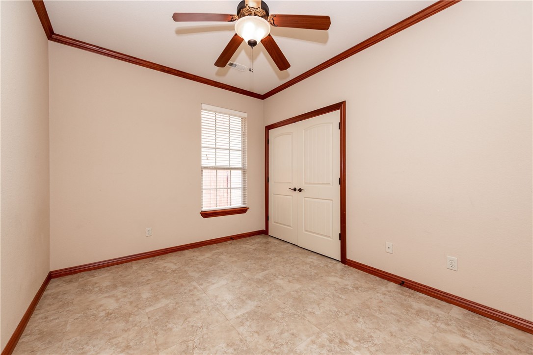Oxford Ridge Sub Bentonville - Residential Lease