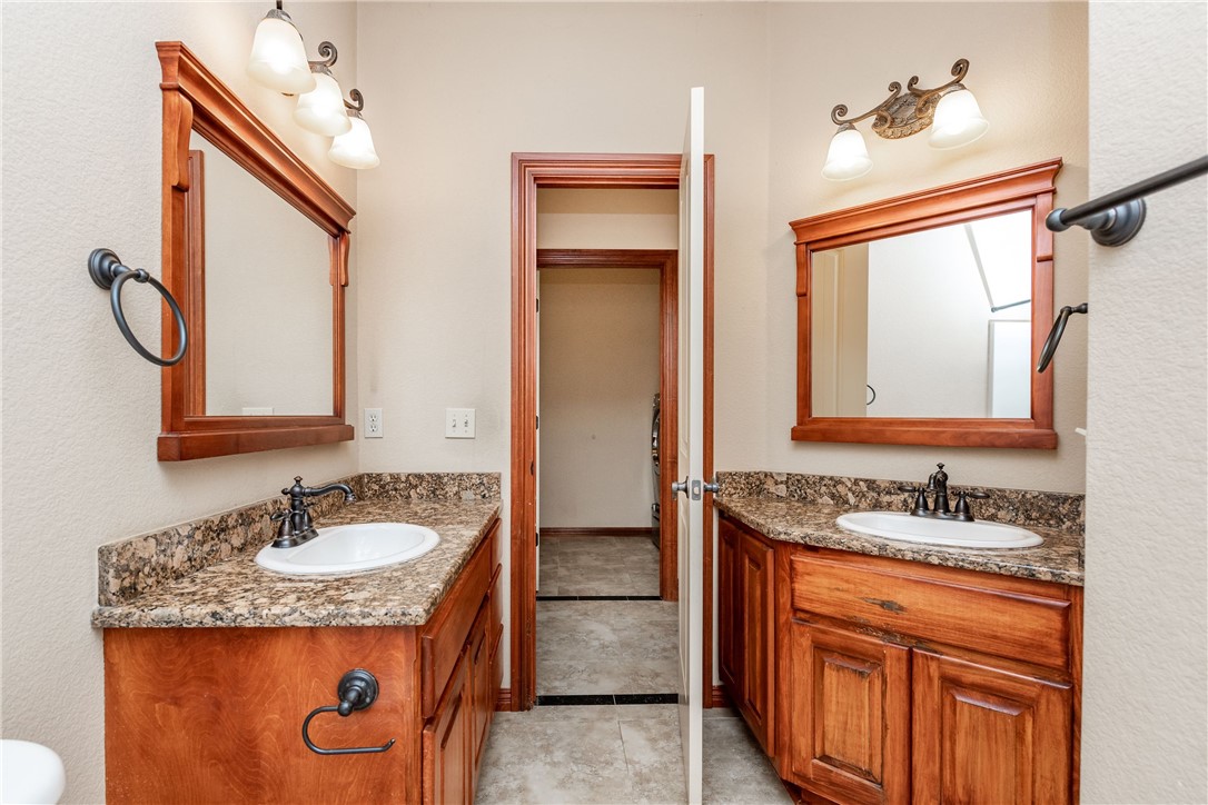 Oxford Ridge Sub Bentonville - Residential Lease
