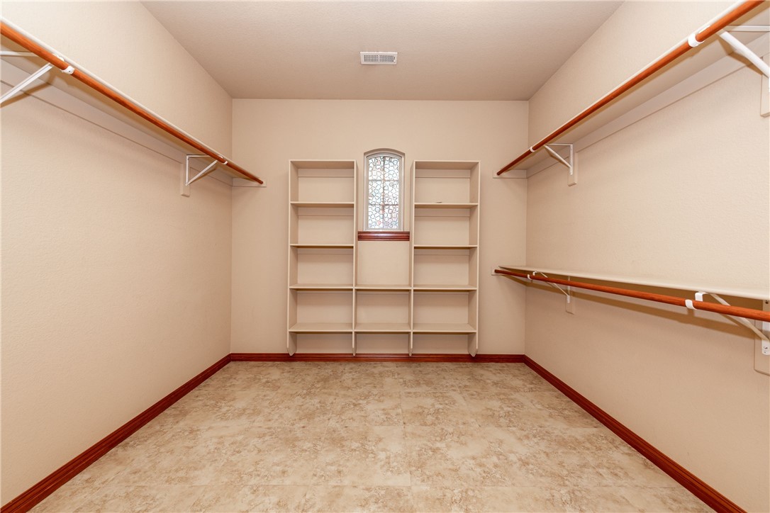 Oxford Ridge Sub Bentonville - Residential Lease