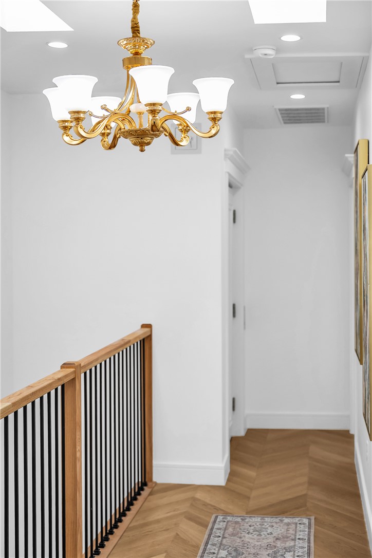 OAK ONE TOWNHOMES HORZ PROP REGIME-BENTO - Residential