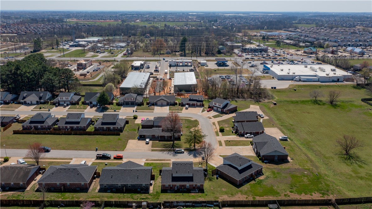 Carriage Square Sub Bentonville - Residential