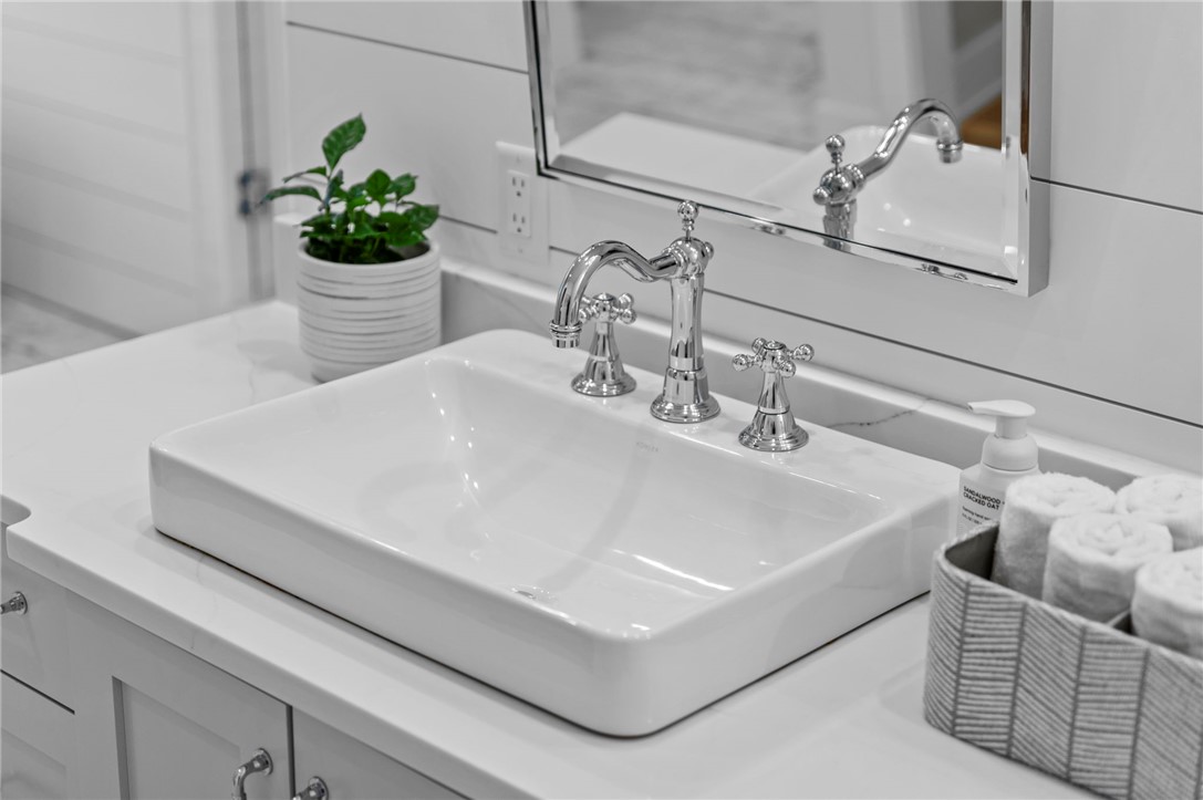 Grand Valley Estates - Residential