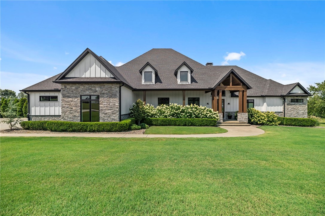 Grand Valley Estates - Residential