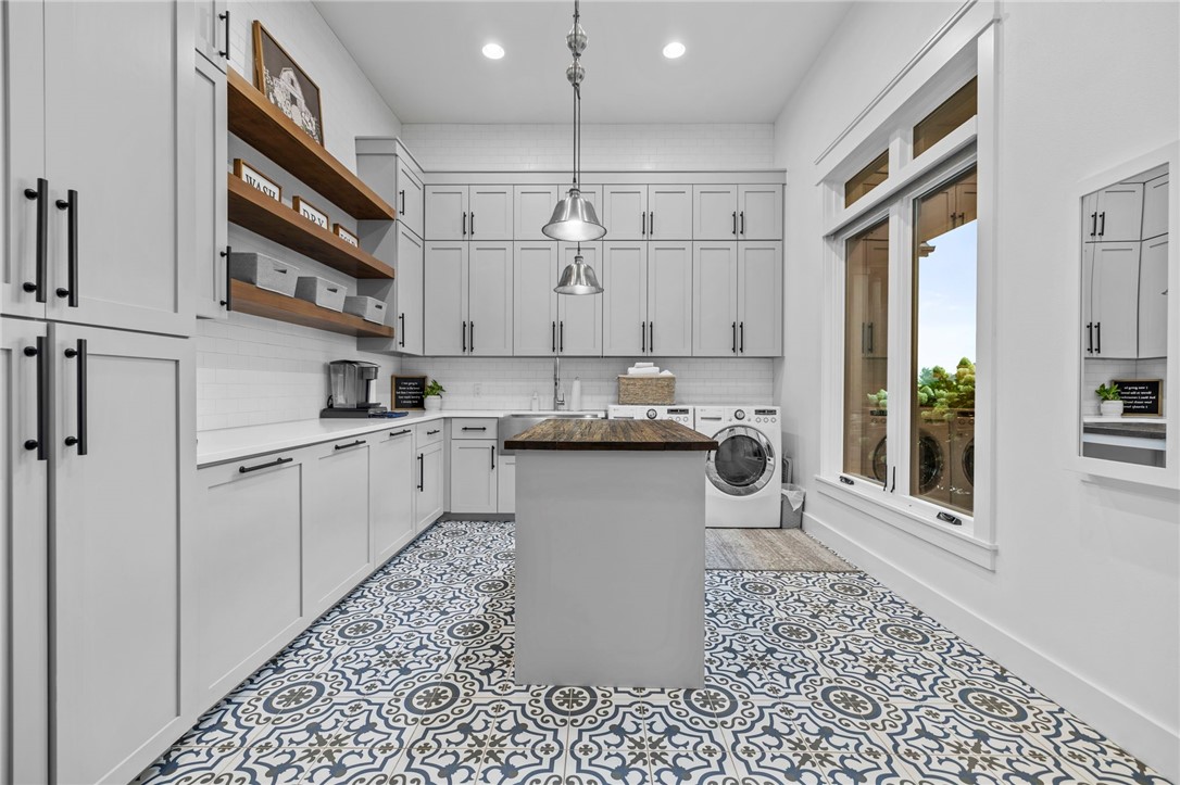 Grand Valley Estates - Residential