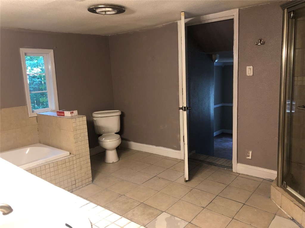 Greenwich Sub Mhp Rurban - Residential Lease