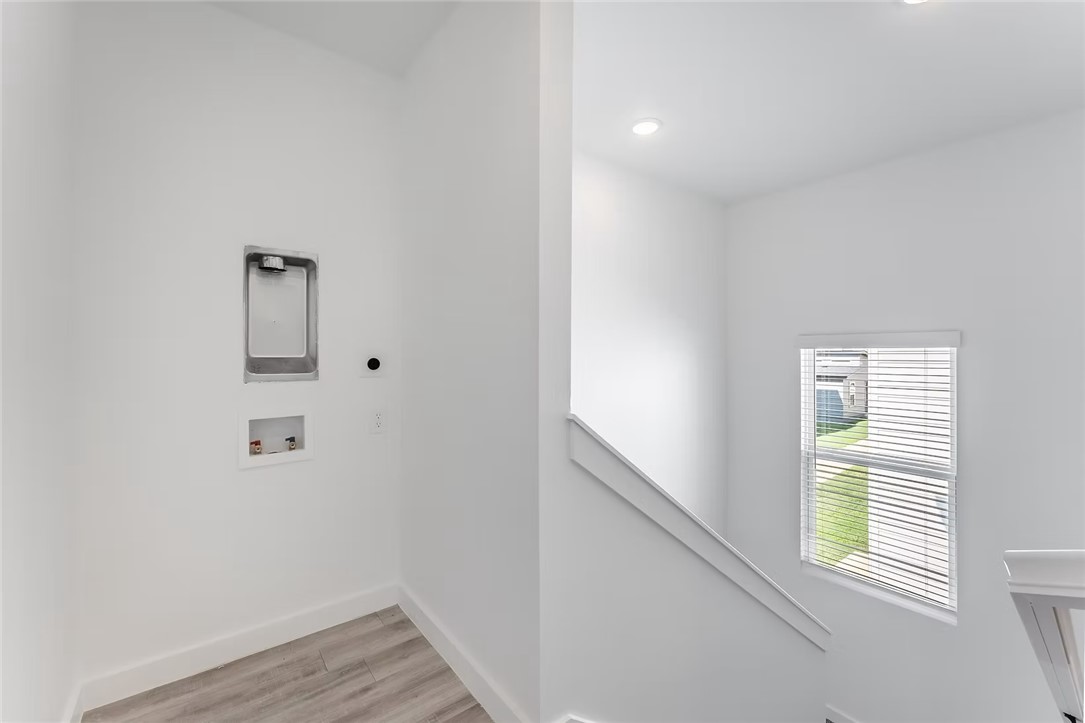 FEATHERSTON WEST SUB PH 1-CENTERTON - Residential