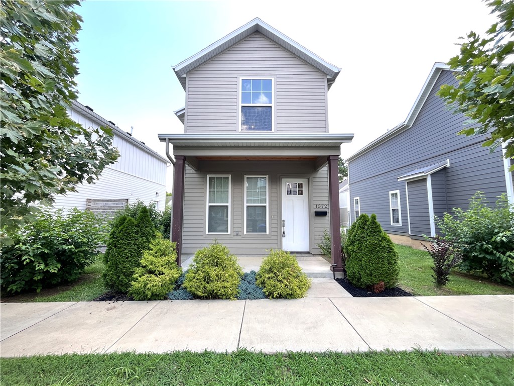 Photo 1 of 23 — 1372 S Duncan Avenue, Fayetteville, AR 72701
