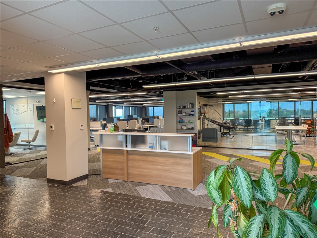 Fayetteville Original - Commercial Lease