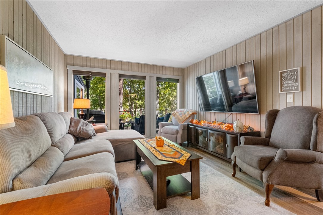 Indian Bow Sub Rurban - Residential