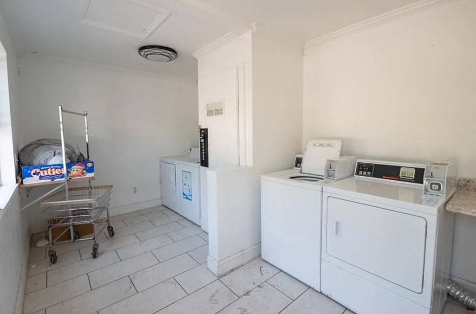 Hayes - Residential Lease