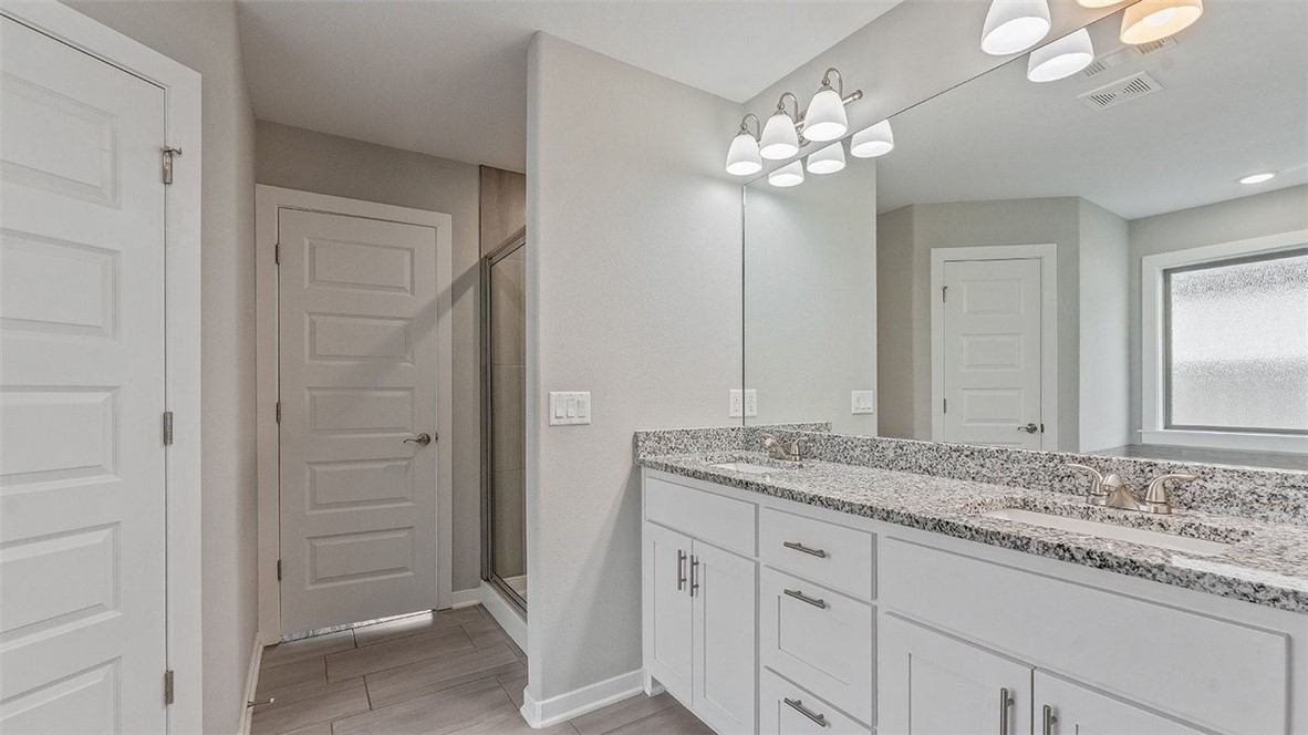 Woodridge Sub Ph Iii & Iv - Residential Lease