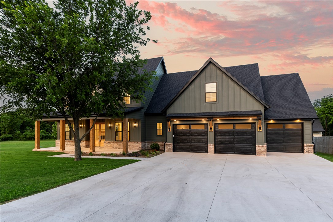 12 McDole Lane