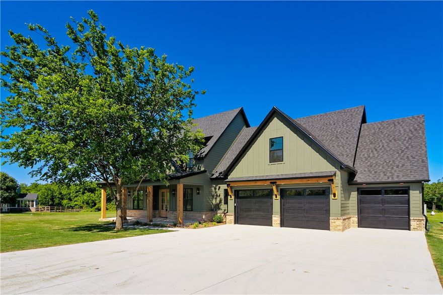Absolute Showstopper, you will not see Anything like this in Bella Vista! Elite, high end quality finishes throughout make this new home top the charts. Tons of natural light in the spacious living & dining areas w/ an open concept flow to the gourmet kitchen. (Loaded w/ ample soft close custom cabinets, farmhouse sink, Zline cooktop/pot-filler, butler's pantry, & Taj Mahal quartz countertops) Primary Suite is vacation-like including a spa-like bath w/ a “shower-room” (freestanding tub & 2 shower heads) & a huge WIC. Upstairs features 3 bedrooms (1 is a suite), 2 full baths, massive bonus room & stackable laundry space. The covered back patio overlooks the fully sodded .53acre FLAT LOT, another rare find! Built w/quality & energy efficiency in mind there are 3 HVAC systems (dual fuel heat), a mini split in the bonus room, & recirculating hot water heater. You will not want to miss this one!