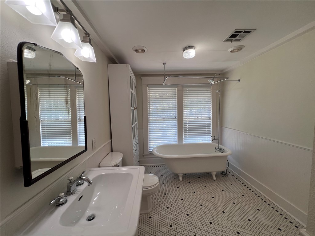 Lefors - Residential Lease