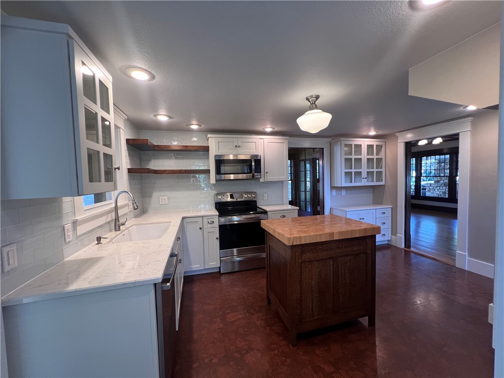 Lefors - Residential Lease