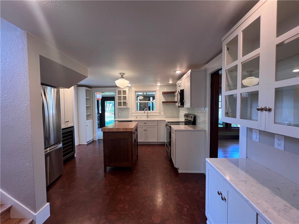 Lefors - Residential Lease