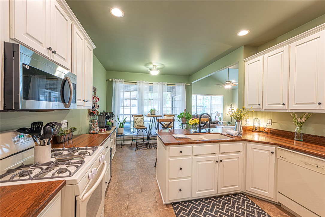 Legacy Pointe Ph I - Residential