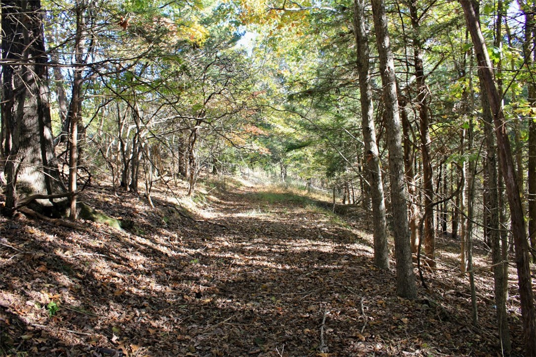 Woodlake Estates - Land