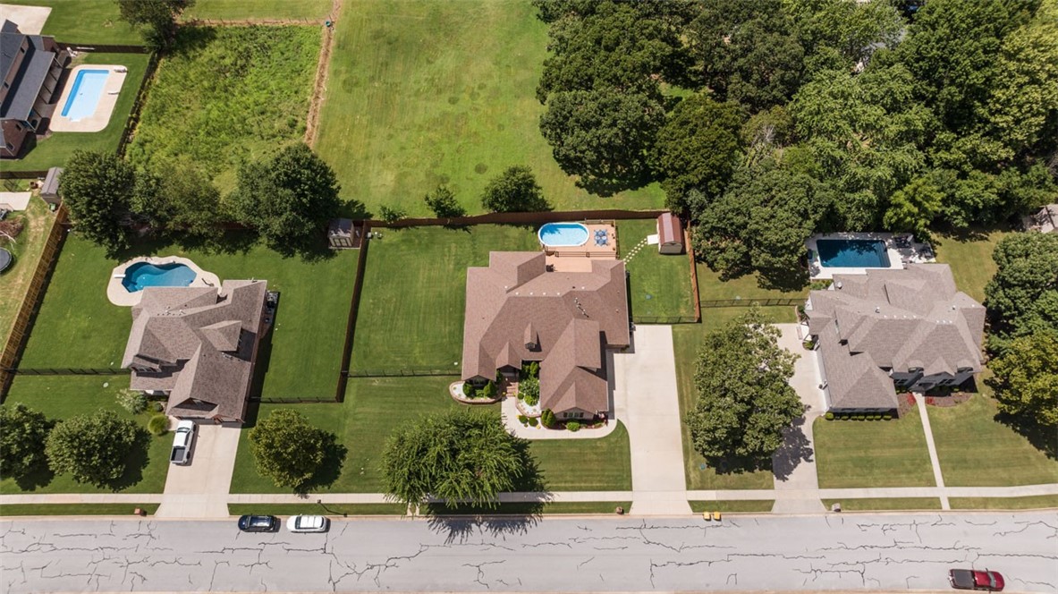 Estates At Brush Creek - Residential