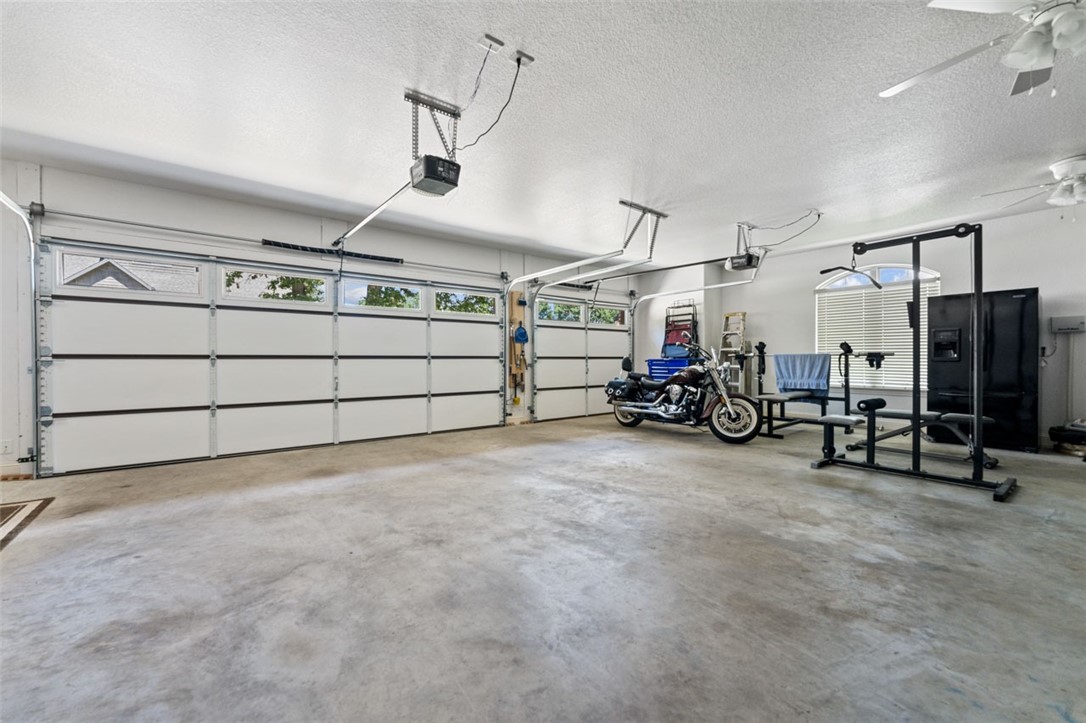 Estates At Brush Creek - Residential
