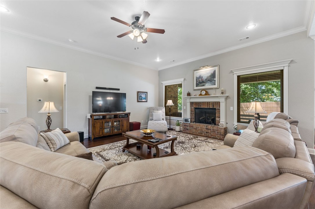 Estates At Brush Creek - Residential