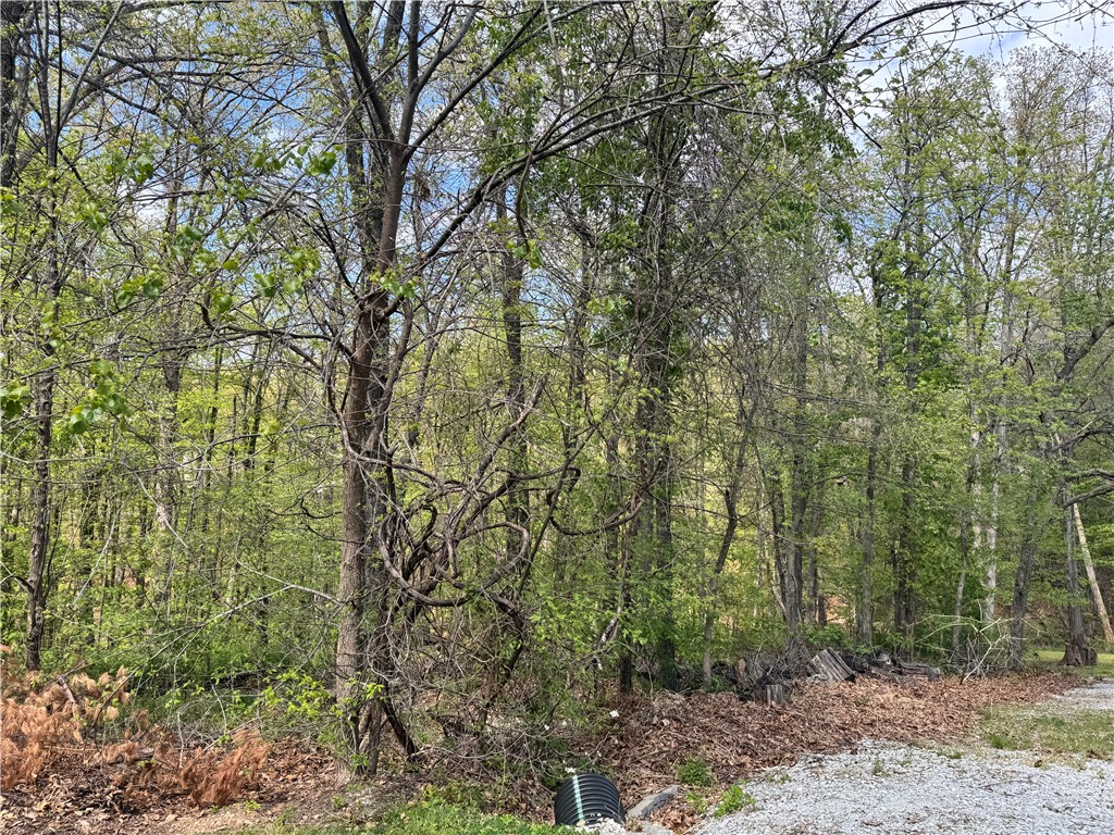 Grinstead Sub Bvv - Land