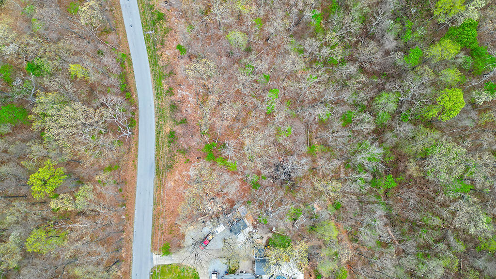 Bedford Sub Bvv - Land