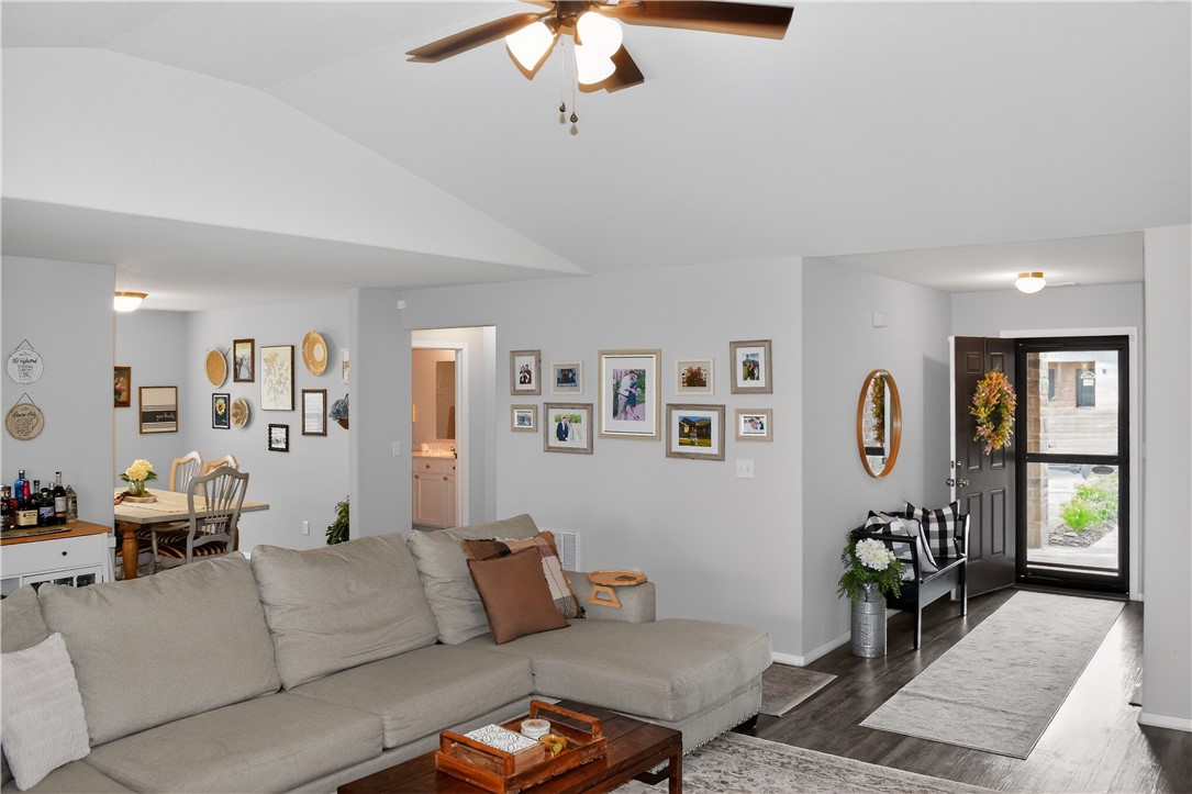 LAKEWOOD SUB PH V-LOWELL - Residential