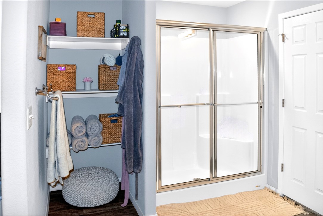 LAKEWOOD SUB PH V-LOWELL - Residential