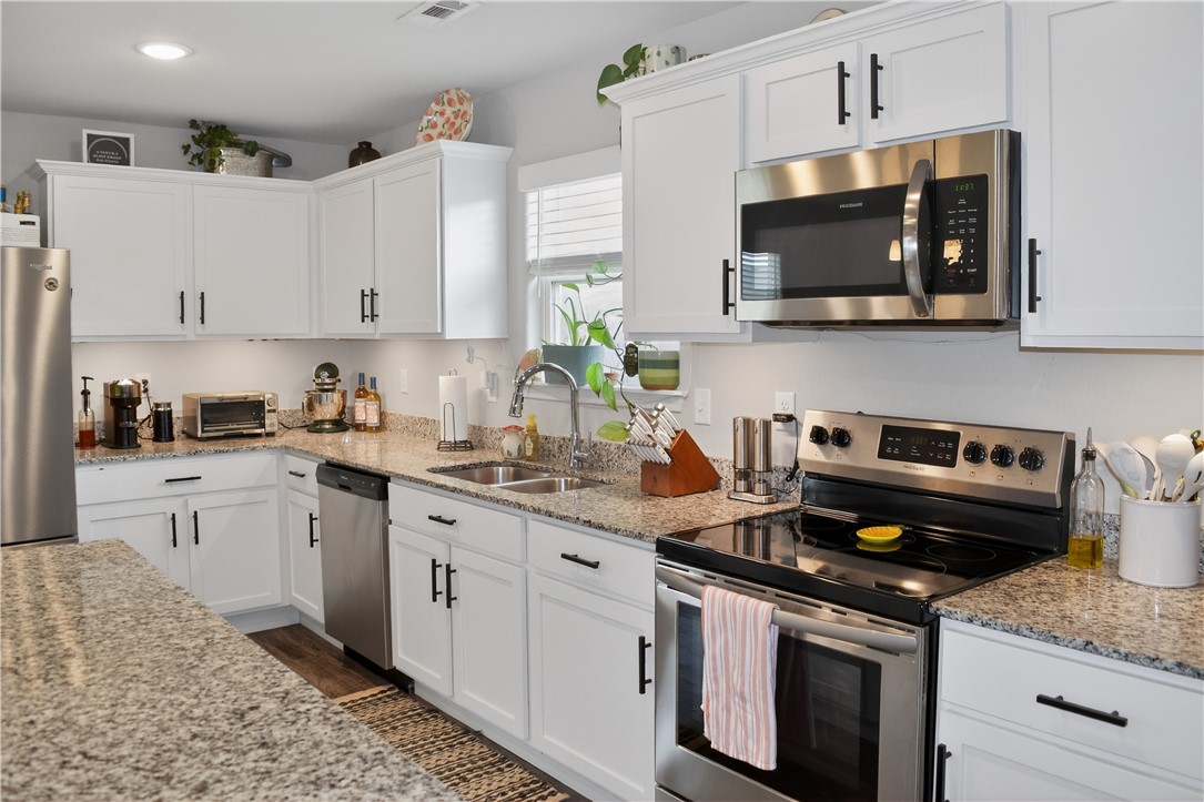 LAKEWOOD SUB PH V-LOWELL - Residential