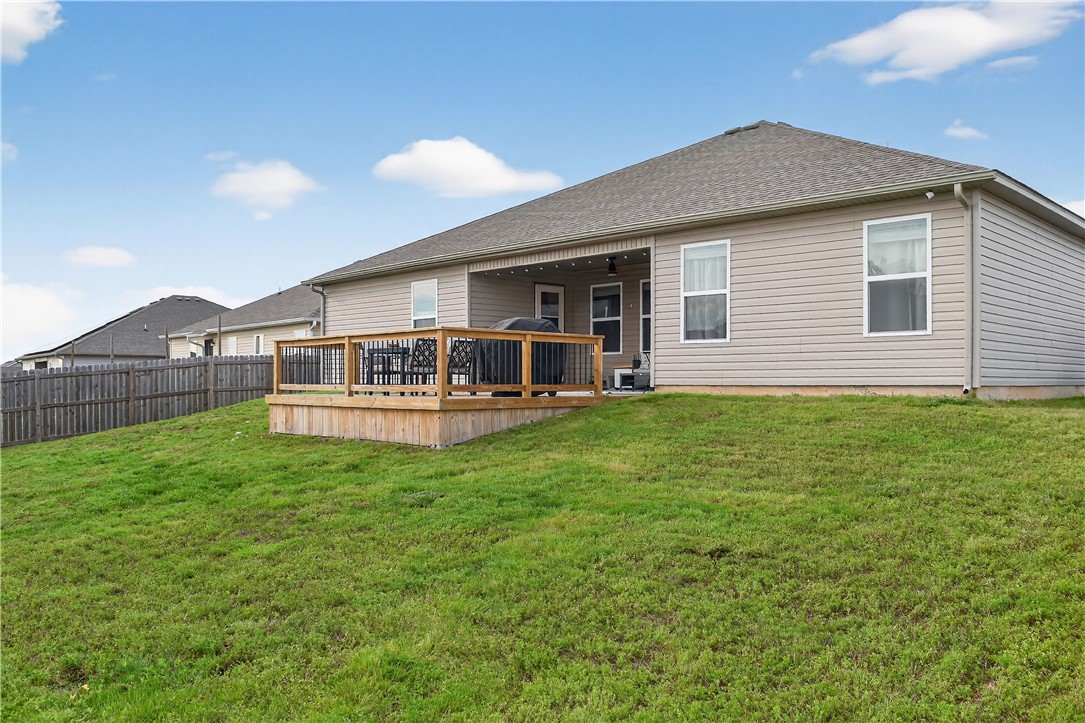 LAKEWOOD SUB PH V-LOWELL - Residential