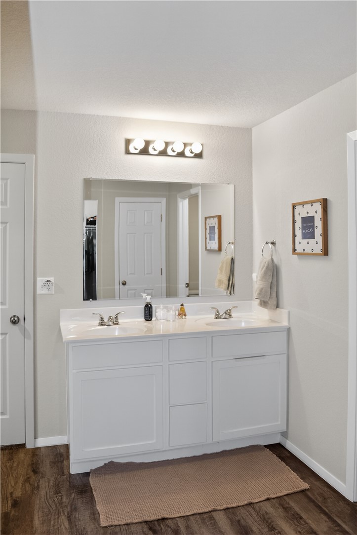 LAKEWOOD SUB PH V-LOWELL - Residential