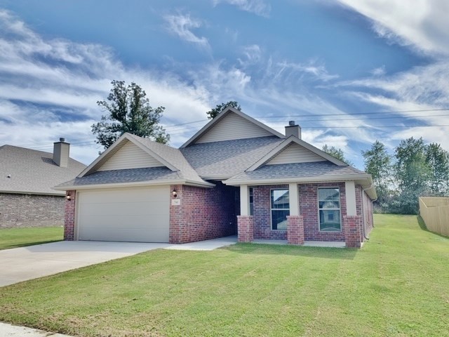 Beautiful, less than a year old home in Bentonville. Located in the new Orchard Park subdivision, this home features an open floor plan, granite counters, LED lighting, and a wood burning fireplace. Great location with less than a 12 minute drive to Downtown Bentonville square and very close to Centerton Gamble Elementary and Bentonville West High School.