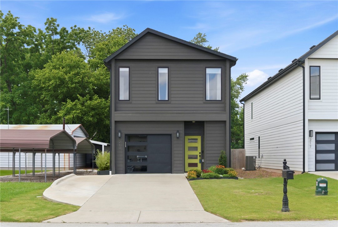 Photo 1 of 22 — 219 W Birch Street, Rogers, AR 72756