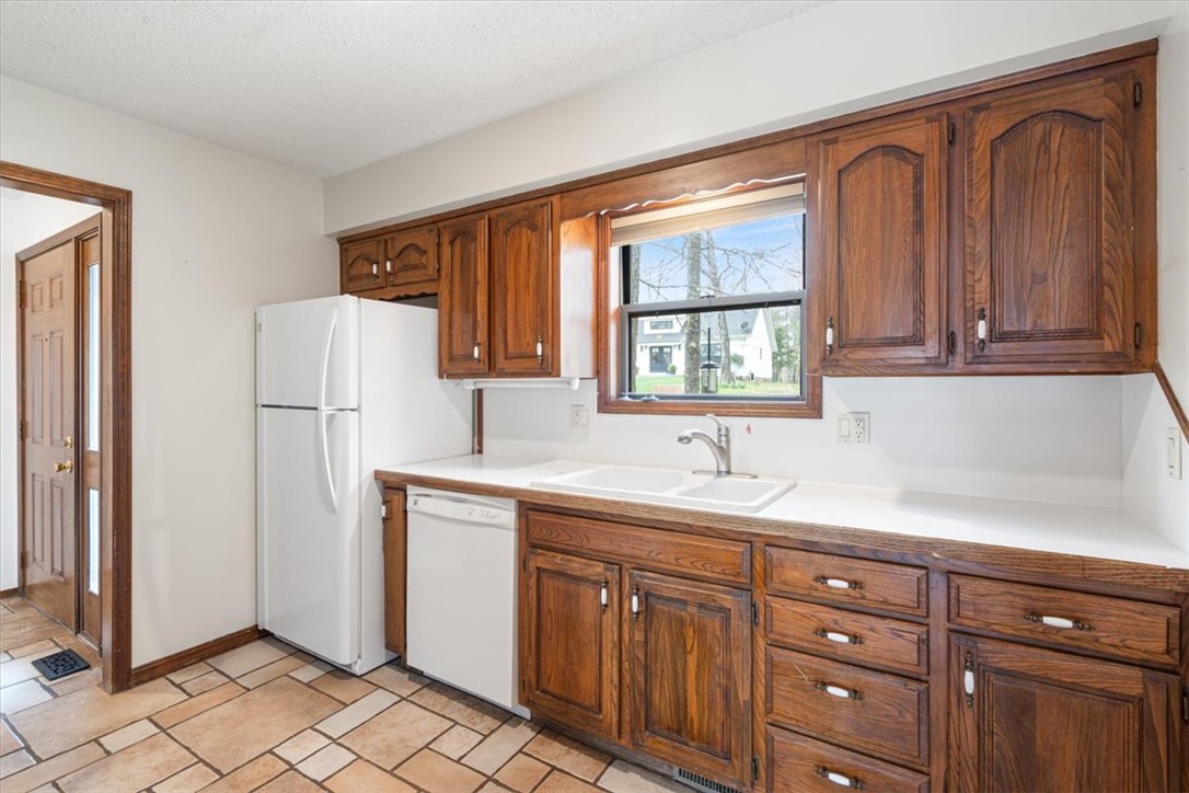 Unit 8 Holiday Island - Residential