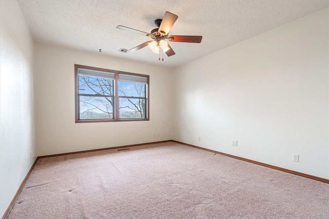 Unit 8 Holiday Island - Residential