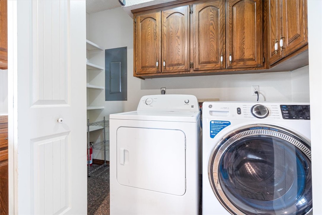 Unit 8 Holiday Island - Residential