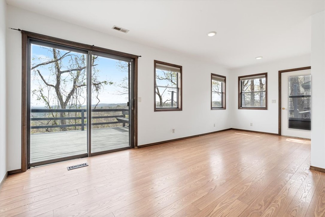 Unit 8 Holiday Island - Residential