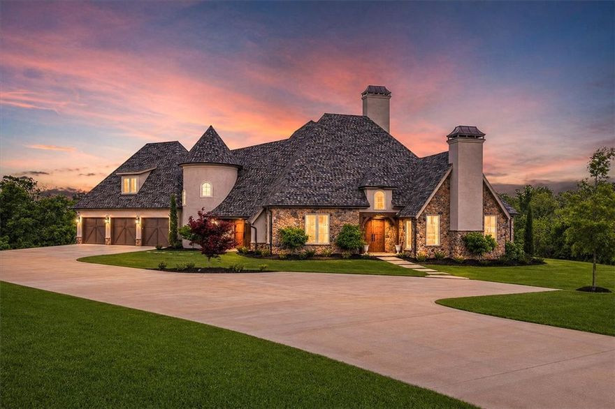 A rare French-inspired estate in The Highlands of Elm Springs on 4.2 acres is about to make its debut. A Jack Arnold design brought to life by Herzig, where Old World craftsmanship meets modern luxury—you’ll want first access.