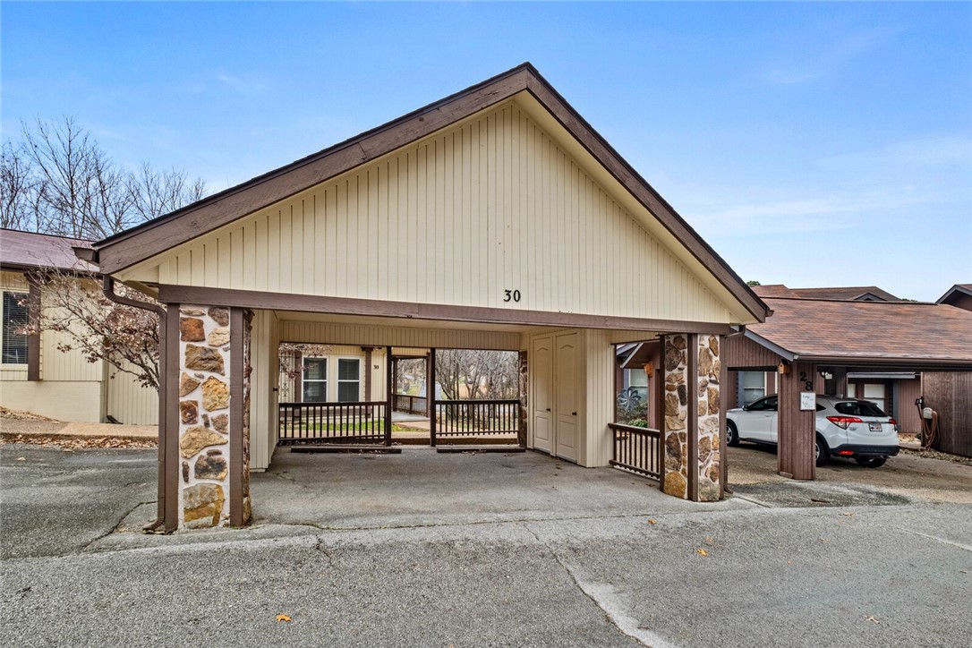 Melanie Courts - Residential