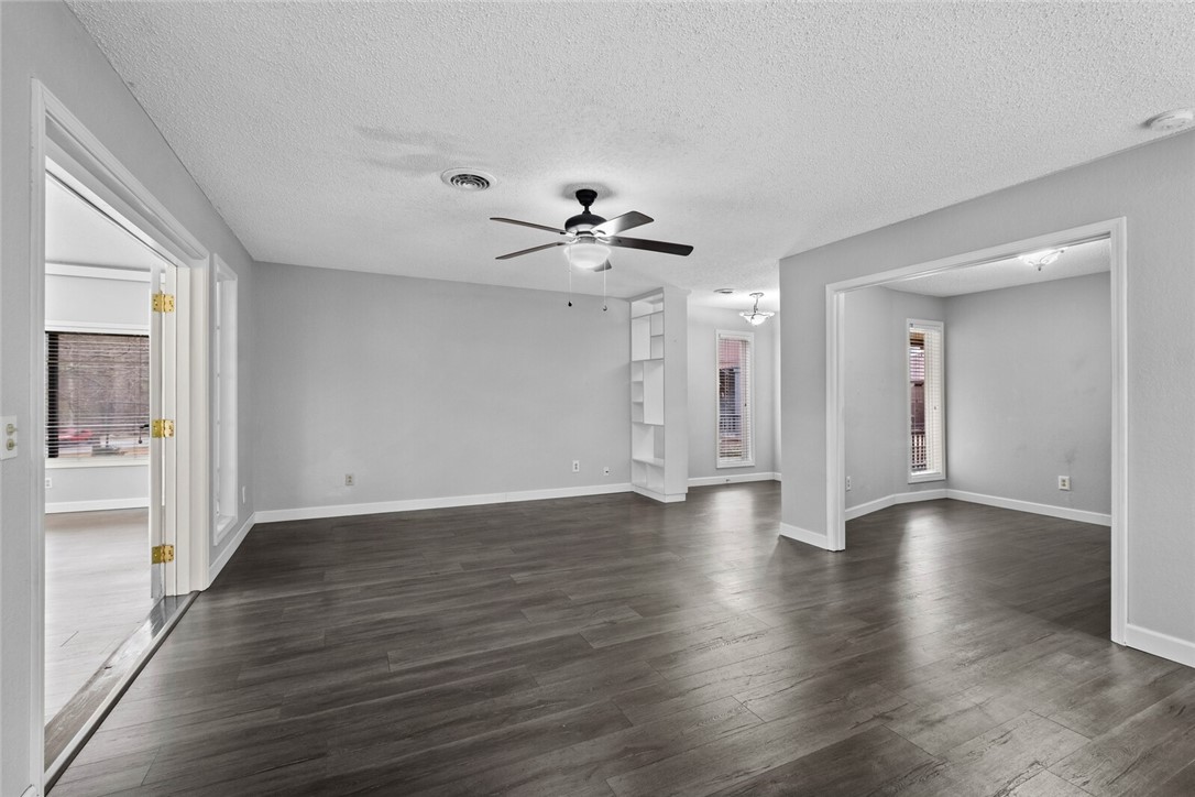 Melanie Courts - Residential