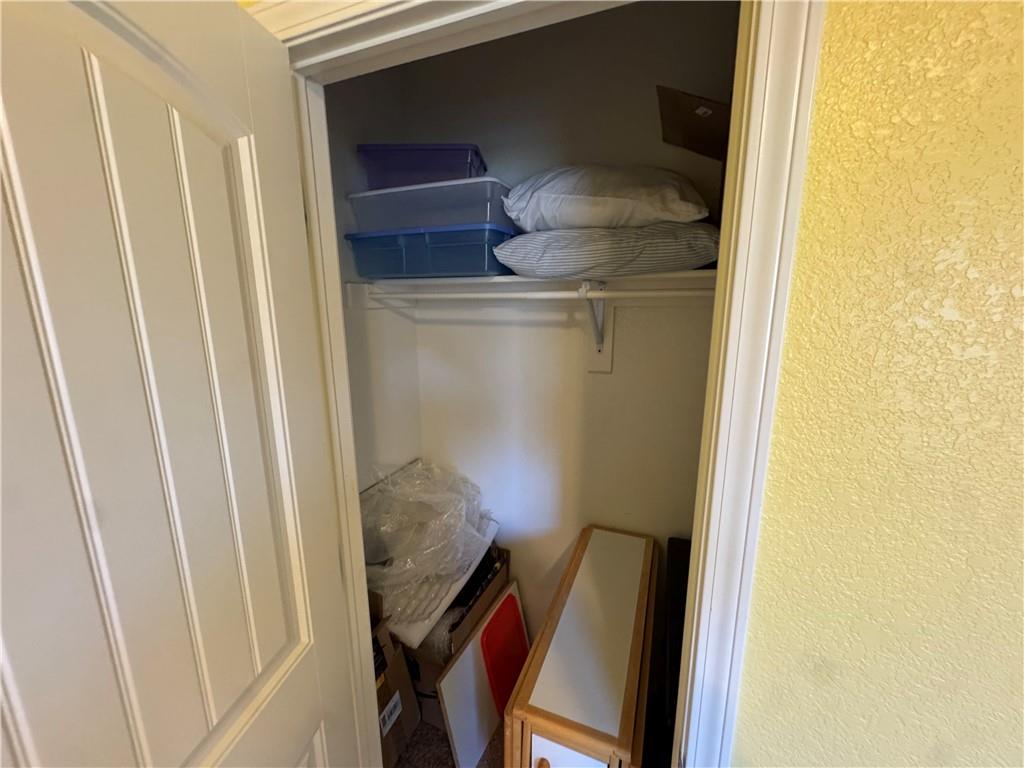 Lakewood Crossing Sub Ph 1 Rogers - Residential Lease