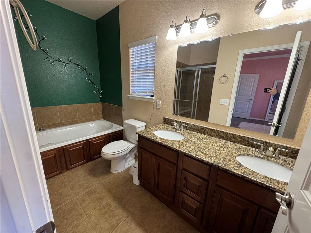 Lakewood Crossing Sub Ph 1 Rogers - Residential Lease