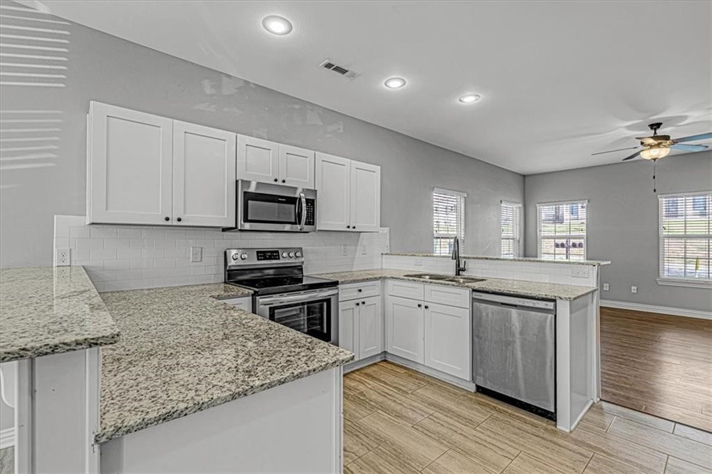 Fayetteville Outlots - Residential Lease