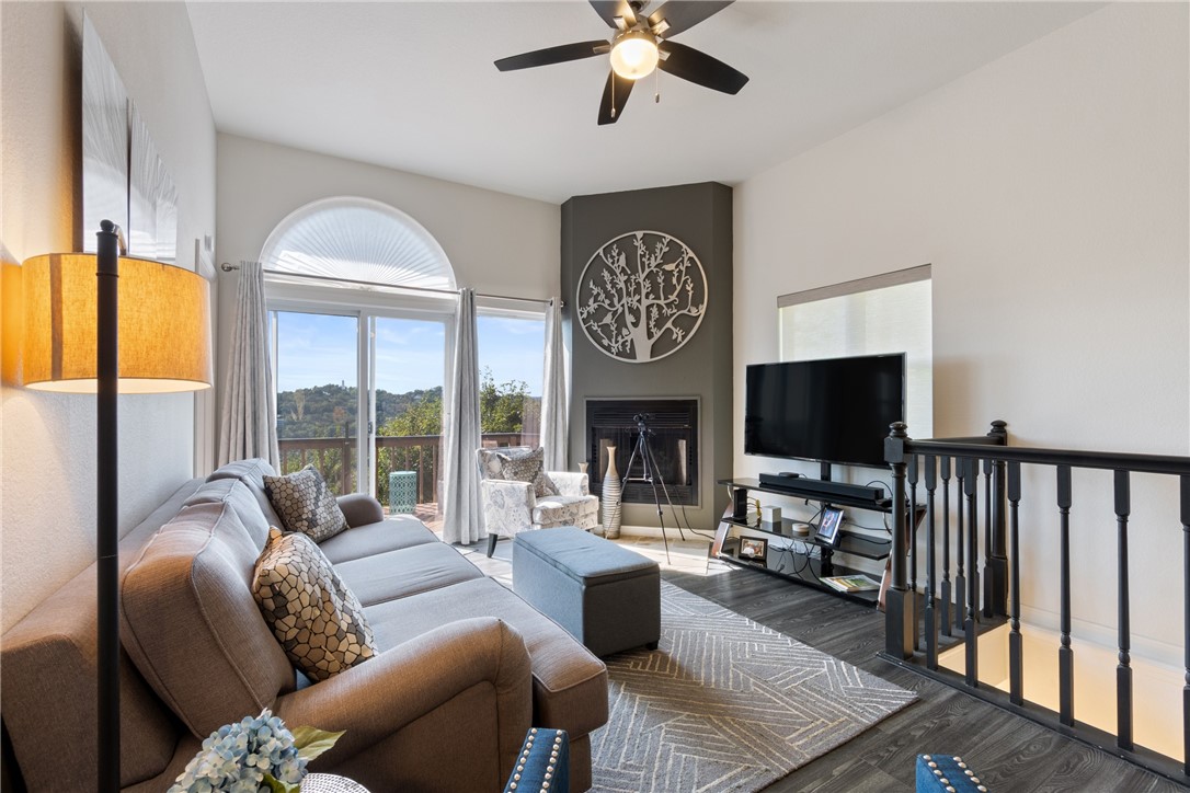 Unit 10 Holiday Island - Residential