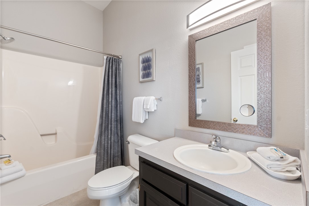 Unit 10 Holiday Island - Residential